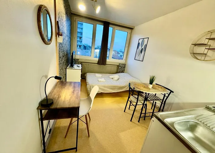 Hyper Centre De - 41 * Valence